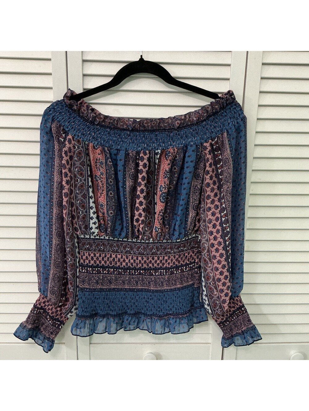 Venus Size Medium Boho Blouse Smocked Waist Off The Shoulder Floral Blouse B4116